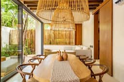 Luxury Getaway | Pool | Private Transport