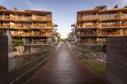 Stunning 2BR Penthouse w. Private Roof, Pool & BBQ