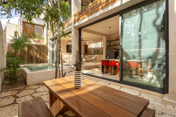 Private Luxe Villa | Rooftop | Private Pool - Image 2
