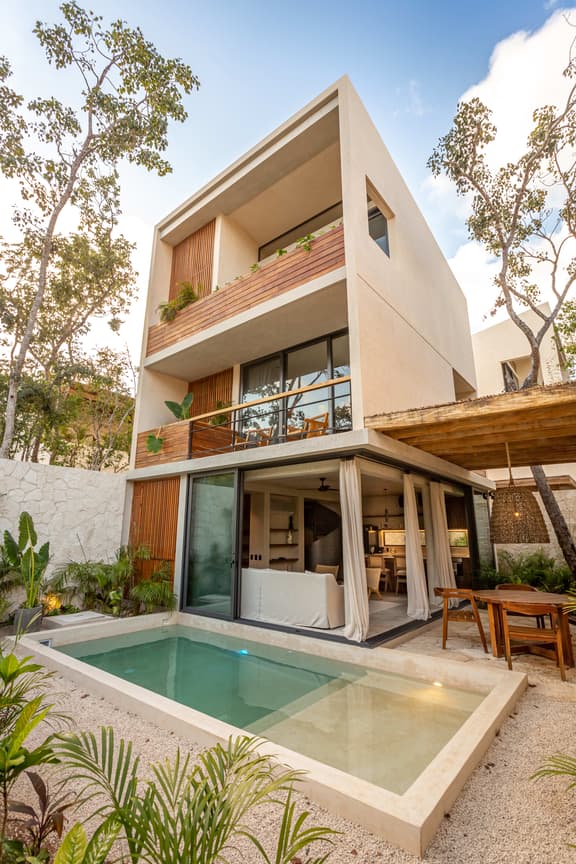 Luxury - Concierge - Tulum Airport Ride incl