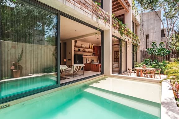 Eco-Luxe 3BD Villa | Nomad's work-play paradise